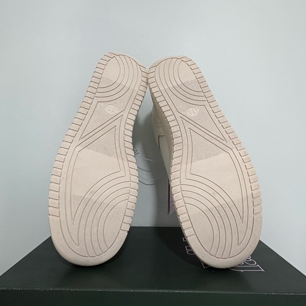 WILD FABLE | Lola Sneakers | White | Memory Foam | NEW | Women’s Size 11 | - Picture 5 of 10